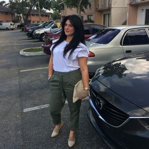 Meet your Posher, Yadsiris